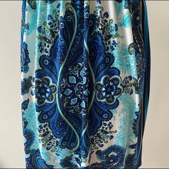 Arden B Halter Babydoll Paisley Dress Cover Up Medium - Picture 3 of 6